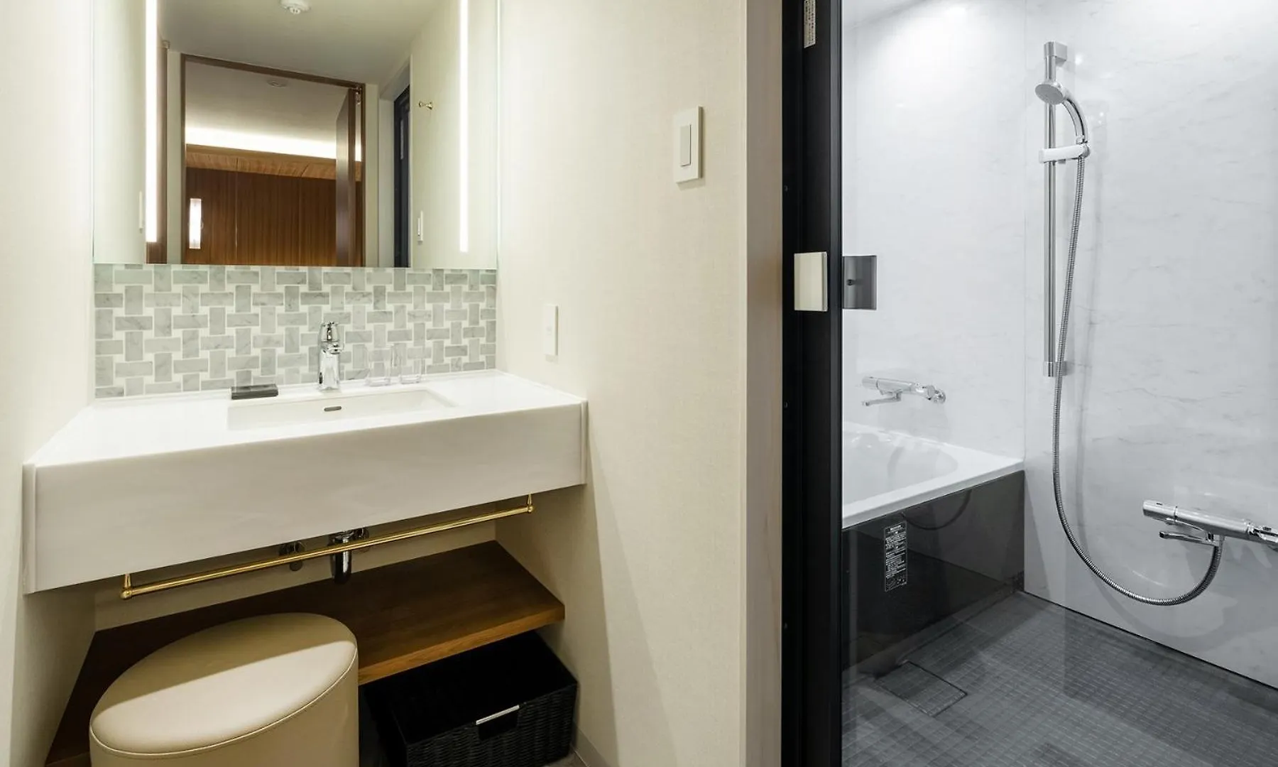 The Onefive Villa Fukuoka - Vacation Stay 33465V Hotel